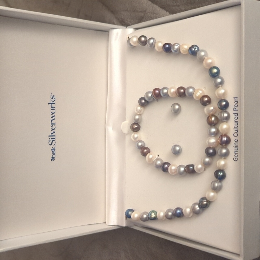 Pearl Set